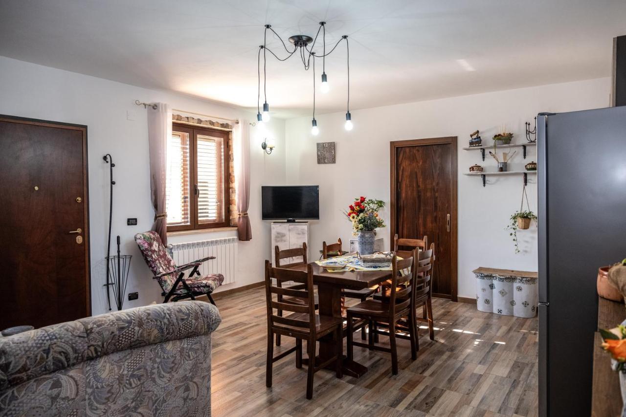 Un Posto Al Sole - Caltanissetta Apartment Bagian luar foto